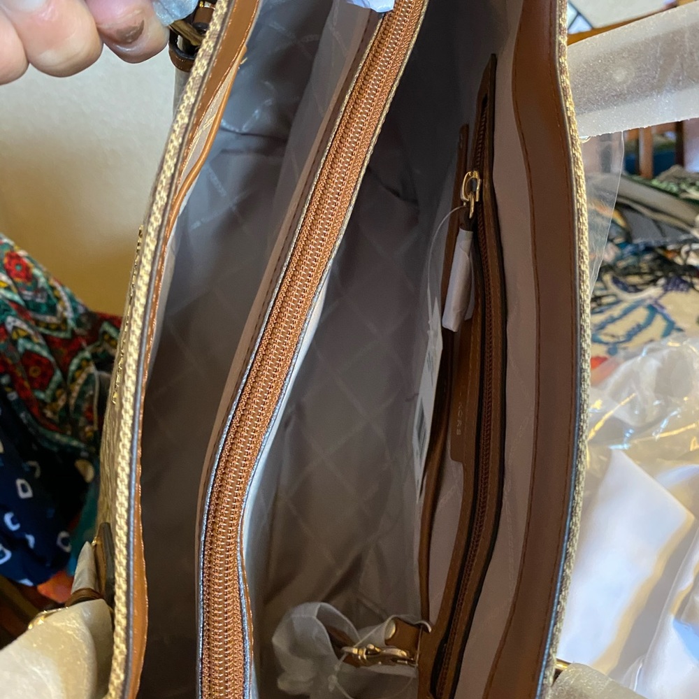 New MK - Picture 3 of 8